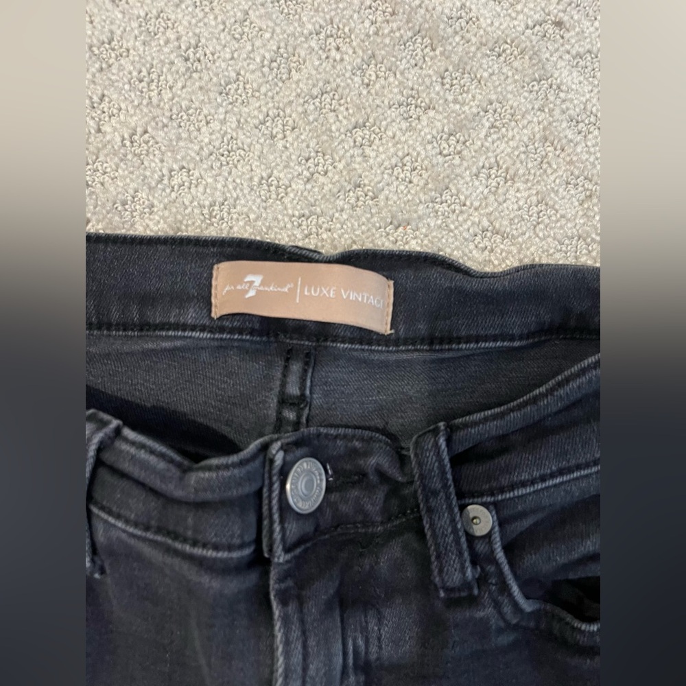 7 Seven for All Mankind Roxanne Ankle Cropped Jeans Black Size 29, inseam 26 - Picture 3 of 7